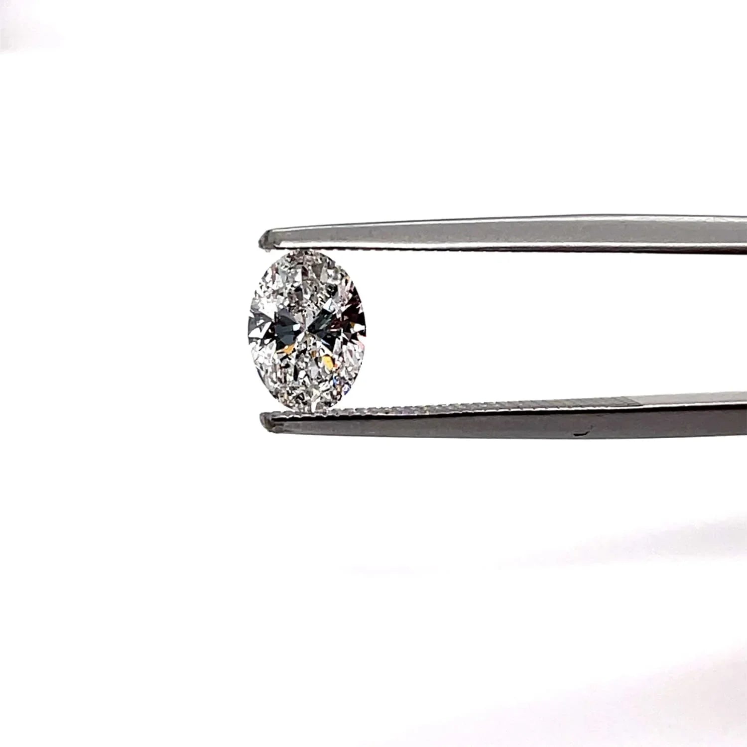 NATURAL OVAL DIAMONDS AT REGARD JEWELRY IN AUSTIN, TEXAS | Regard Jewelry