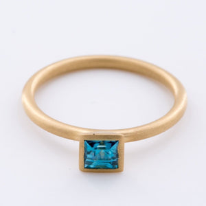 18k Matte Yellow Gold Yumdrop Ring Set with a Fine Quality Blue Zircon by Kimberly Collins Colored - Regard Jewelry