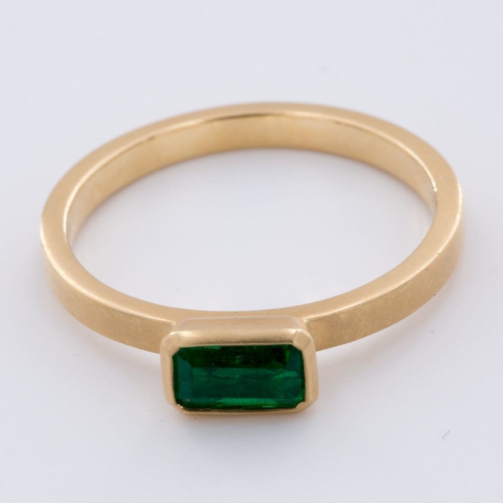 18k Matte Yellow Gold Yumdrop Ring with Emerald Cut Emerald Gemstone by Kimberly Collins Colored - Regard Jewelry