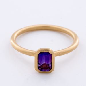 18k Matte Yellow Gold Yumdrop Ring with Fine Quality Amethyst by Kimberly Collins Colored Gems at - Regard Jewelry