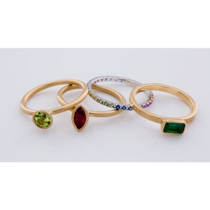 18K Matte Yellow Gold Yumdrop Ring with Fine Quality Round Peridot by Kimberly Collins Colored Gems - Regard Jewelry