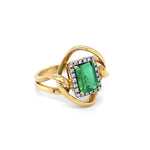Load image into Gallery viewer, 18K YELLOW GOLD WITH A 1.47CT EMERALD AND DIAMONDS IN AUSTIN, TX. - Regard Jewelry
