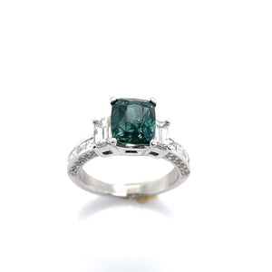 2.61 GREEN SAPPHIRE SET IN 14K WHITE GOLD RING & DIAMONDS IN AUSTIN, TX. - Regard Jewelry