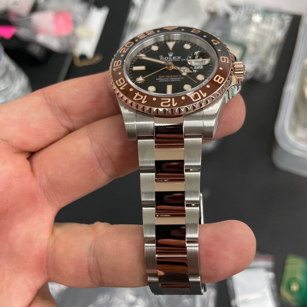 Rolex GMT Rootbeer Everose & Stainless 40mm Watch at Regard Jewelry in Austin, Texas - Regard Jewelry