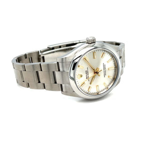 Rolex Oyster Perpetual 31 mm Woman's Watch at Regard Jewelry in Austin, Texas - Regard Jewelry